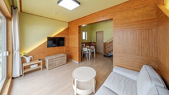 Hongcheon Huttopia Glamping
