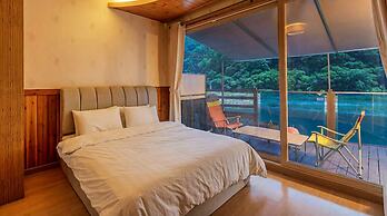 Hongcheon Huttopia Glamping