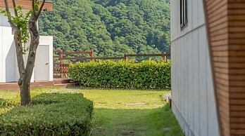 Hongcheon Huttopia Glamping
