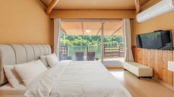 Hongcheon Huttopia Glamping