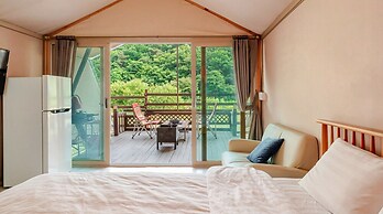 Hongcheon Huttopia Glamping