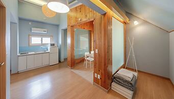Hongcheon Huttopia Glamping
