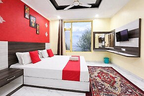 Hotel Naddi Heights Kangra