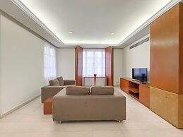 The Maple Suite by Manhattan