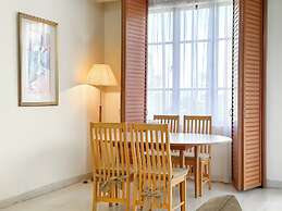 The Maple Suite by Manhattan