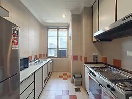 The Maple Suite by Manhattan
