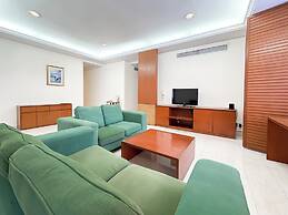 The Maple Suite by Manhattan