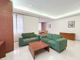 The Maple Suite by Manhattan