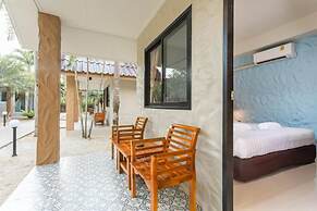 Lightplus Khao Lak