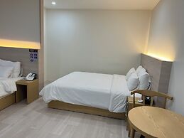 HARU HOTEL