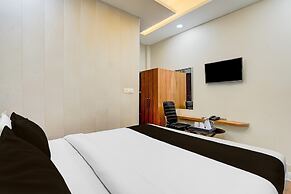 Deluxekrishna Inn