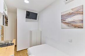 Apartamentos Alcorcón by gaiarooms