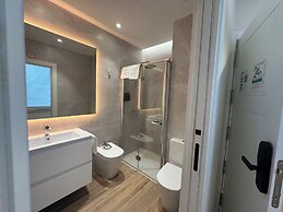 Apartamentos Prior by gaiarooms