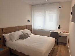 Apartamentos Prior by gaiarooms