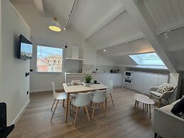 Apartamentos Prior by gaiarooms