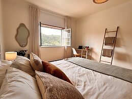 Casa Nabia - Coastal Sanctuary