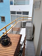 Max Crib Sea View Apart With AC and Garage