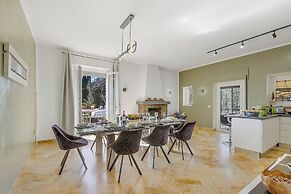 Villa Talamone With Beautiful Sea View