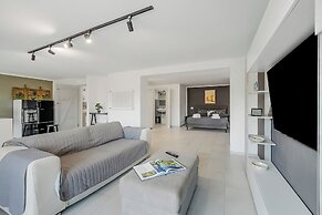 Villa Talamone With Beautiful Sea View