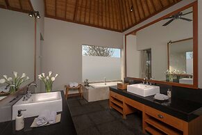 The Shanti Residence By Nakula