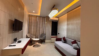 Dibakar Palace