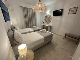 DEDES APARTMENTS