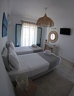 DEDES APARTMENTS