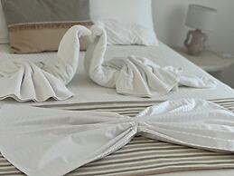 DEDES APARTMENTS