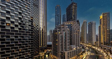 LUX  The Burj Vista Suite