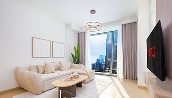 LUX  The Burj Vista Suite