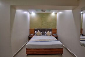 Hotel Saineel Residency
