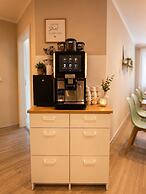 Elbhotel Dresden by Aurum