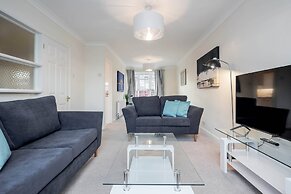 Charming 3 Bed Hse Family and Long Stay