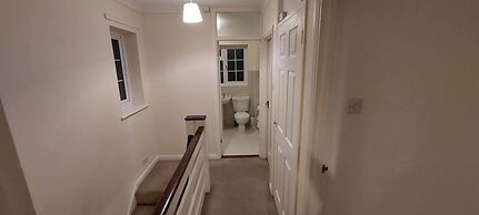 Charming 3 Bed Hse Family and Long Stay