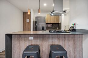 Go Living Suites - 606