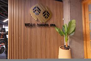 Go Living Suites - 402