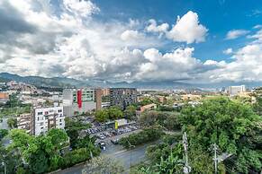 Go Living Suites - 708