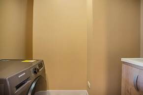 Go Living Suites 407