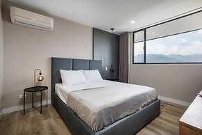 Go Living Suites 407