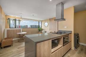 Go Living Suites 407