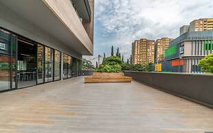 Go Living Suites 407