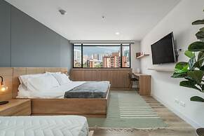 Go Living Suites - 908