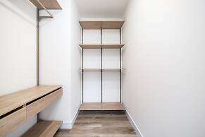 Go Living Suites - 506