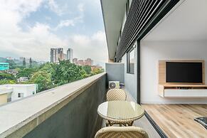 Go Living Suites - 506