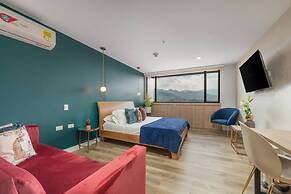 Go Living Suites - 1204