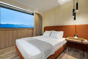Go Living Suites - 1103