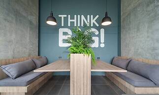 Go Living Suites - 1407