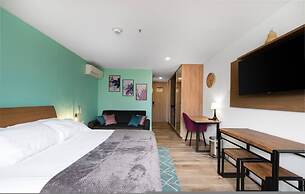 Go Living Suites - 1407