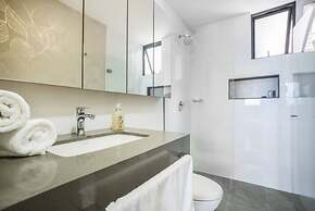 Go Living Suites - 601