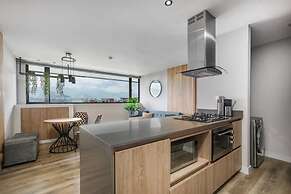 Go Living Suites - 601